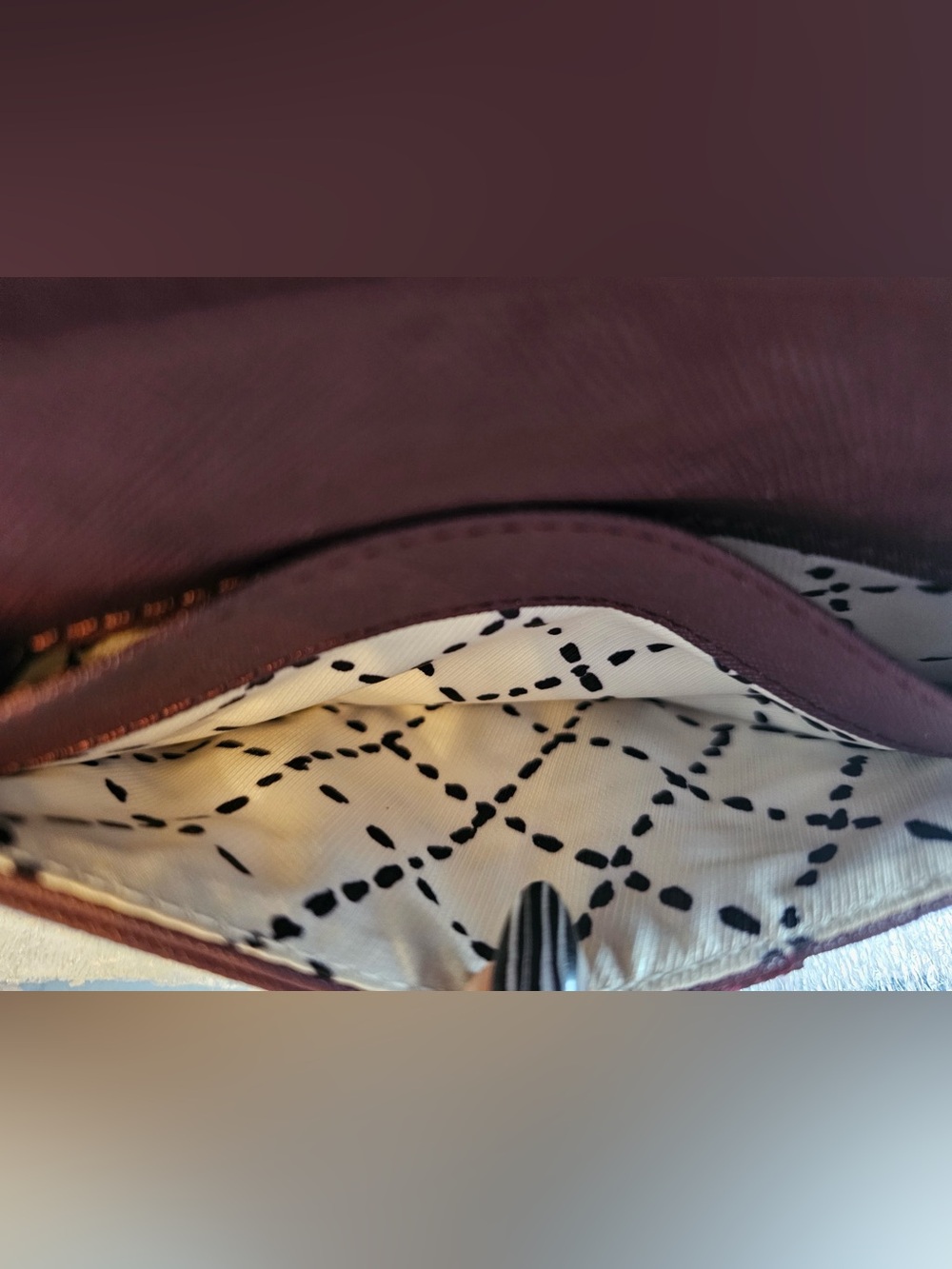 Kate Spade Laurel Way Wallet - Mulled Wine Saffiano Leather - Picture 6 of 8